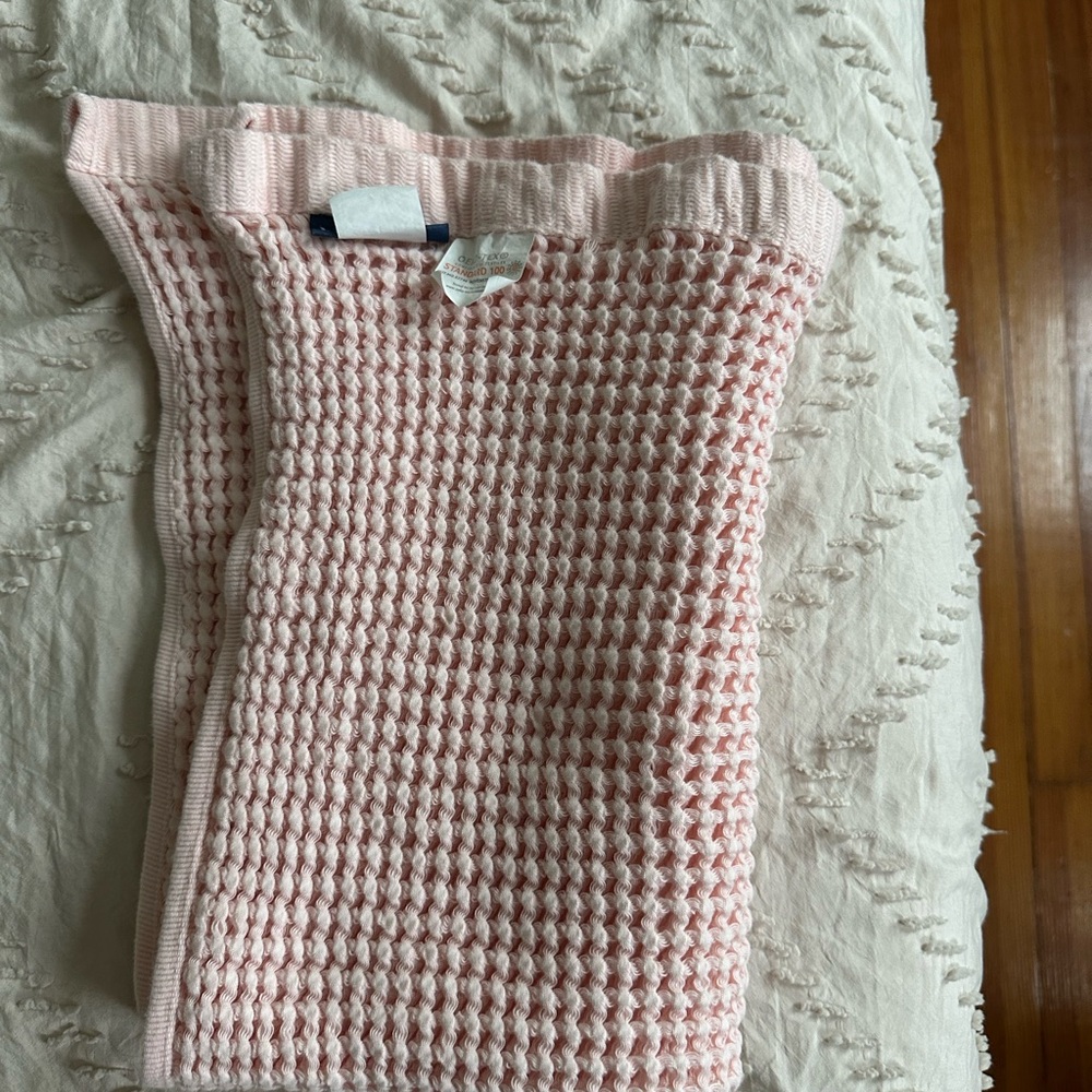 Brooklinen Pink Textured hand towel